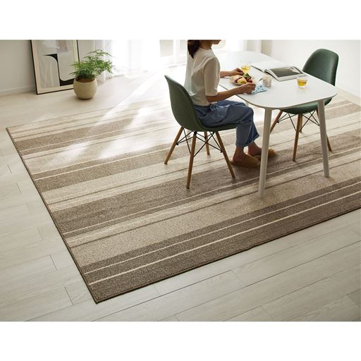 アイボリー 横330×縦240cm 弾力があり、へたりにくいループパイル。防ダニ・抗菌加工付きでいつも清潔。