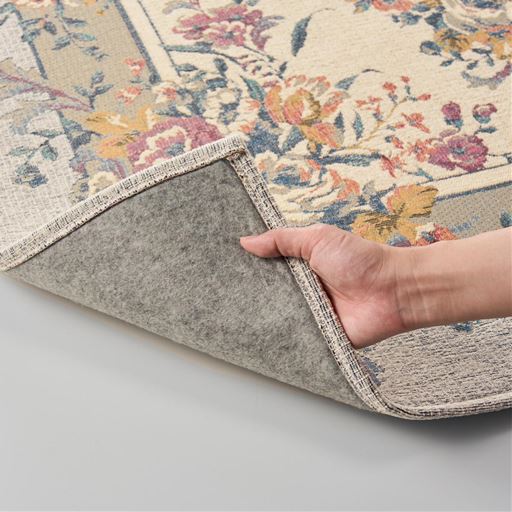 裏面は床を傷つけない不織布貼り。