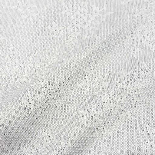 生地拡大<br>ローズモチーフが上品な総柄レース<br>※この写真の見え具合が実際の生地に近い見え方です。