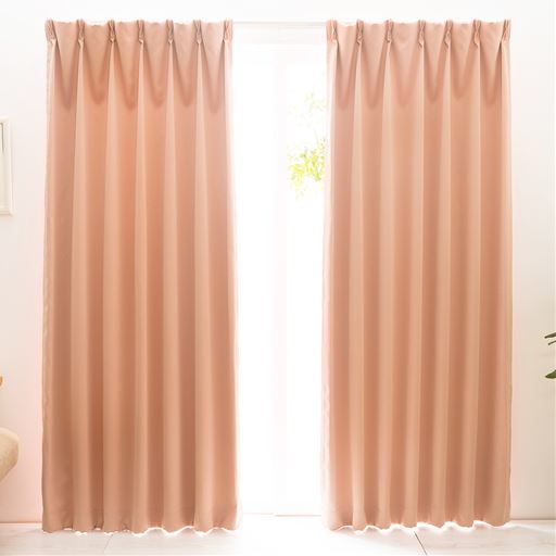 ピンクベージュ