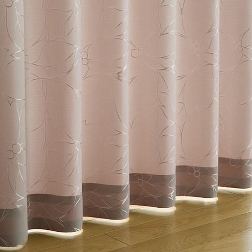 ローズ<br>※裾の縫い代部分は、写真のように外から光に当たると若干暗く見えます。