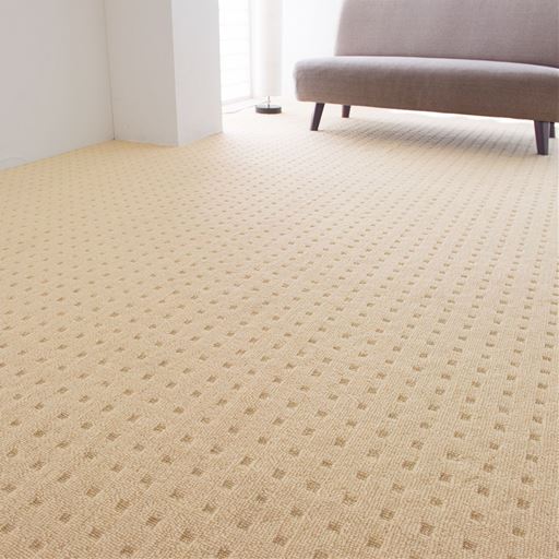アイボリー<br>どんなお部屋にも合わせやすい、シンプルなデザインで人気のラグ・カーペットです。