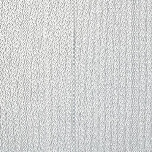 生地拡大(オフホワイト)<br>うっすらと主張しすぎず合わせやすいストライプ柄。