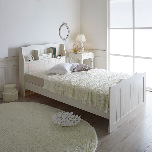 ホワイト<br>セミダブル