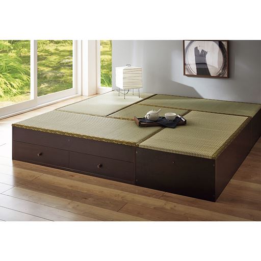 ブラウン(ロータイプ) A (幅60cm)×1・B (幅120cm)×3・C (幅120cm/引き出し)×1<br>欲しかった和室と収納を一気に実現! 高床ユニット畳です。