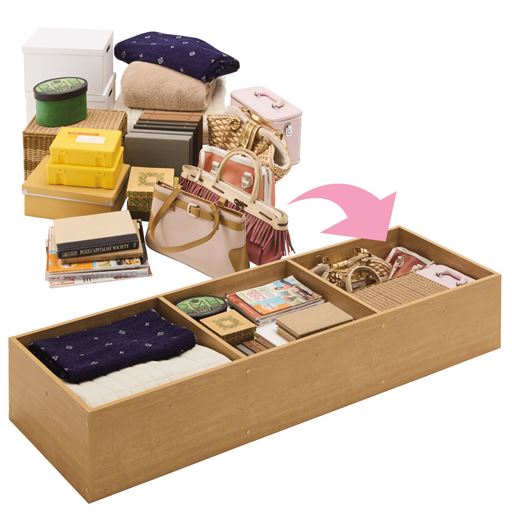 ナチュラル D (ロータイプ/幅180cm)<br>タンスいらずの収納力! 天板の下には大容量の収納スペース。