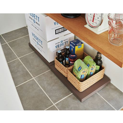 長方形なので壁際にピタッと収まります。