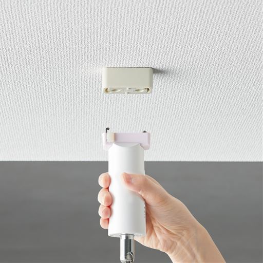 B(引掛シーリングモデル)<br>設置には、天井に固定された配線器具をご使用ください。