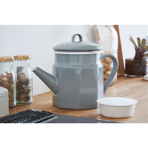 耐熱温度が高くにおい移り、色移りのしないガラスコーティング。ベタベタもつきにくく落ちやすいです。