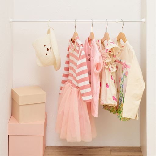 使用例 ※商品は突っぱりポールです。<br>お部屋のデッドスペースを有効活用。