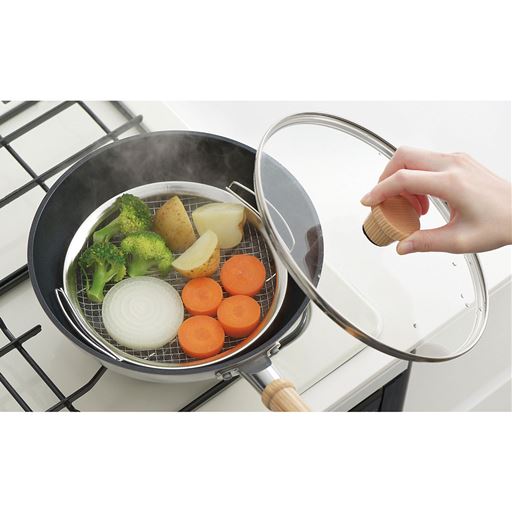 24cm以上のフライパンで蒸し料理が可能