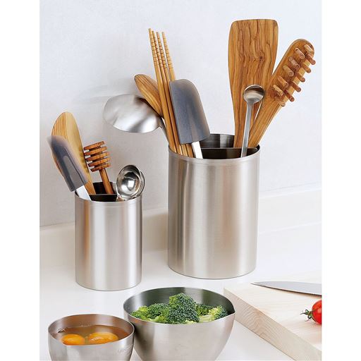 大小を使い分ければさらにすっきり 重さがあるので倒れにくい