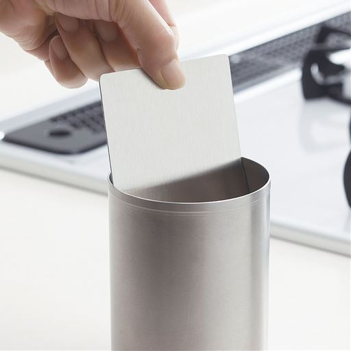 仕切りは取り外しできて丸洗いOK!