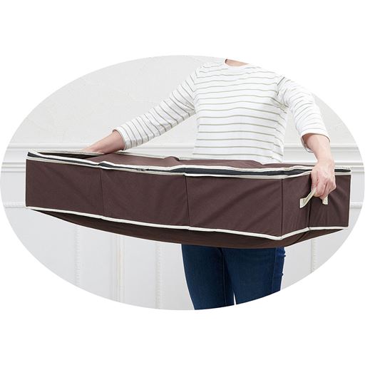 持ち運びに便利な持ち手付