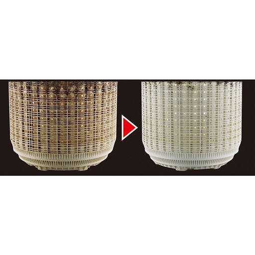 ※25年間使用していた洗濯槽の本品使用前と、本品を投入し1回使用後の比較写真です。メーカー調べ
