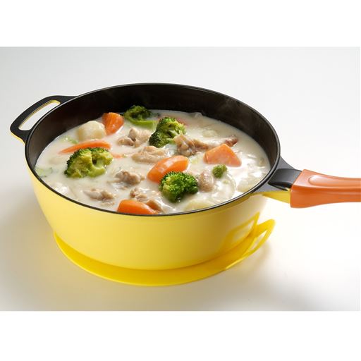 <鍋敷き>調理台や食卓の上など便利です。