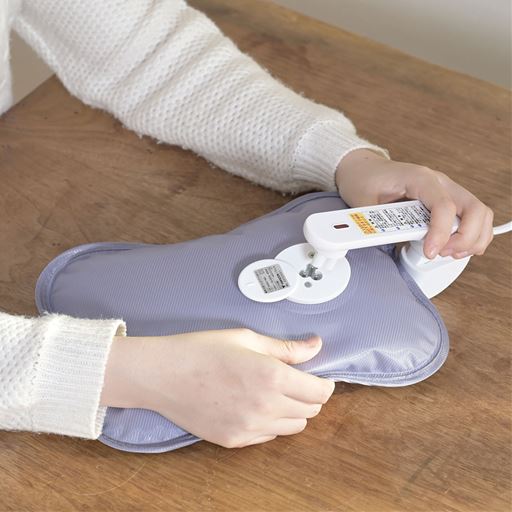 電気で蓄熱! ※保温カバーは、取り外して洗えます。(ネット使用)