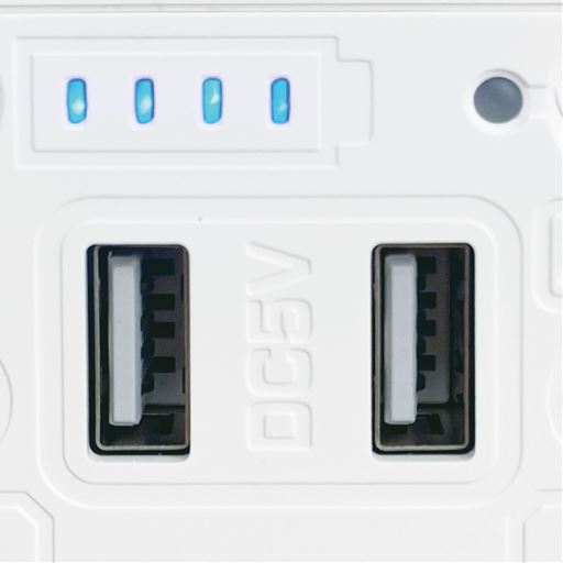 USBで給電※出力で最大2.4A