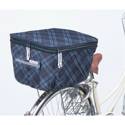 ネイビー系 後ろカゴ ポケット付きだからサドル拭き用の布やエコバックを入れられる 伸縮ゴム入りでかごにフィット
