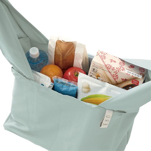 約24Lの大容量でたっぷり収納できる。