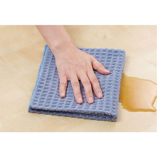 水切りマットの他にも、食器拭きやテーブルふきんとして使える優れモノ!