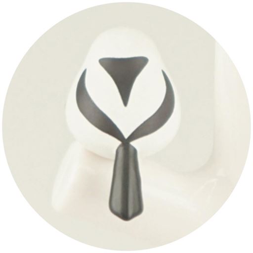 コップを使い終わったらスタンドで乾燥させられます。収納時は飲み口がどこにも接触しないため、衛生的です。