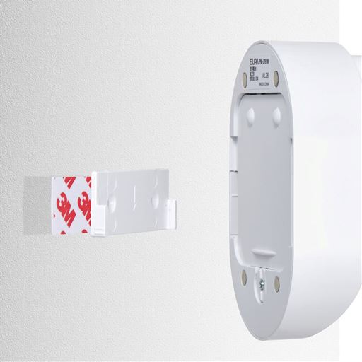 選べる取付方法 粘着