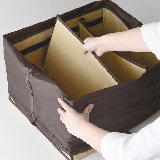 仕切りは着脱式でカバンに合わせて調節OK