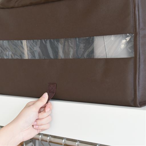 ひっぱりテープで取りやすい