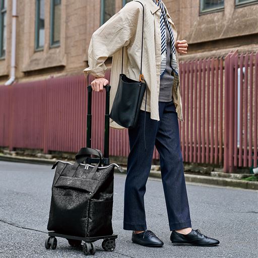 レオパードブラック お買い物はもちろん旅行やおでかけにもおすすめ!