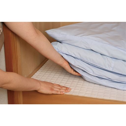 布団をしまう押し入れに