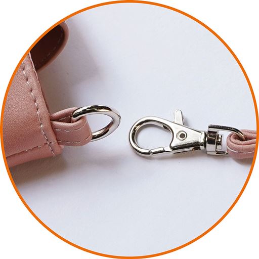 ストラップは取り外し可能