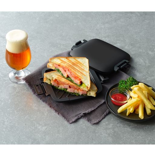 予熱が不要な上、熱ムラも少ないので<br>手軽に焼き料理ができます。