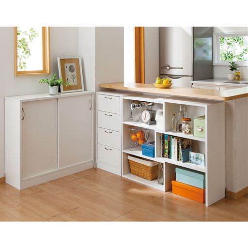 ホワイト 高さ85cm <br>(左から) G (引き戸幅90cm)・F (チェスト)・E (伸縮ラック)