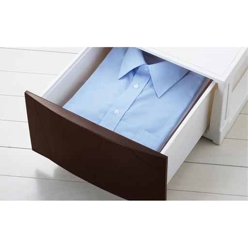 緩めのサイズ感で、たっぷり入るからすっきり収納。