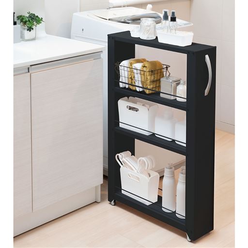 ブラック B (幅15.6cm/ロータイプ)<br>キャスター付きで出し入れもスムーズです。