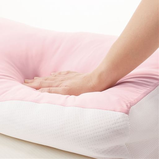 枕部分はふんわりと柔らか。