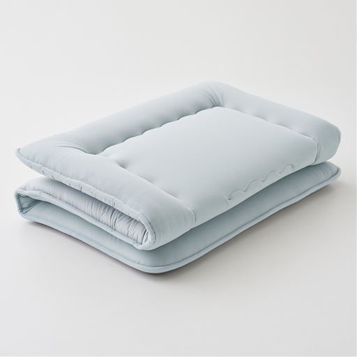 敷き布団<br>畳んだ状態