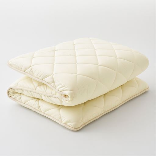 アイボリー<br>畳んだ状態