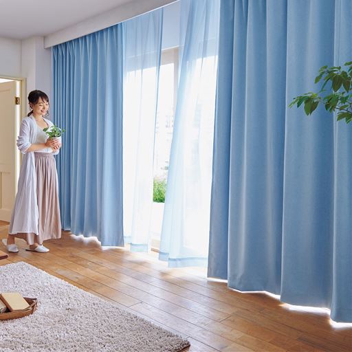ペールブルー<br>※商品はレースカーテンです。カーテンはCP-169を使用しています。