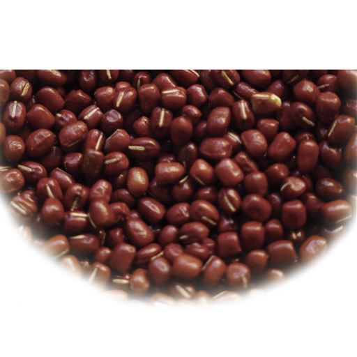 丹波大納言小豆をきび砂糖でじっくり煮詰めたこだわりのあんこを使用