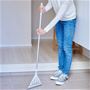 ラバーワイパーなので、フローリングだけでなく玄関タイルなどでもご使用いただけます。