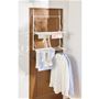 ホワイト<br>省スペースでたっぷり干せる便利なドア掛け物干しです。