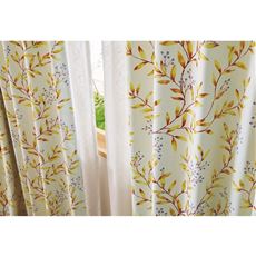 【オーダー】【形状記憶】遮光カーテン(枝葉と小さな実)