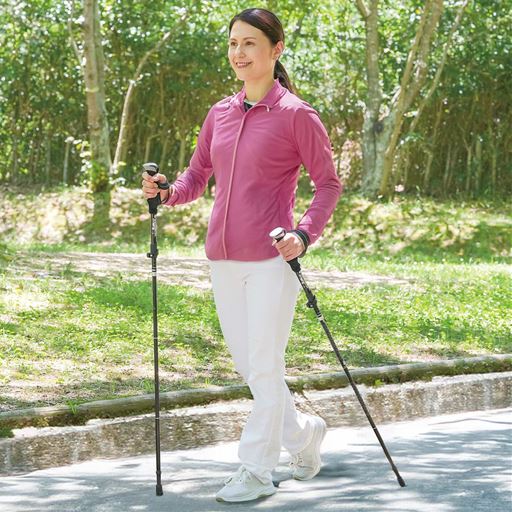 折りたためるウォーキングポール