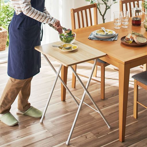 折りたたみ式ミニテーブル
