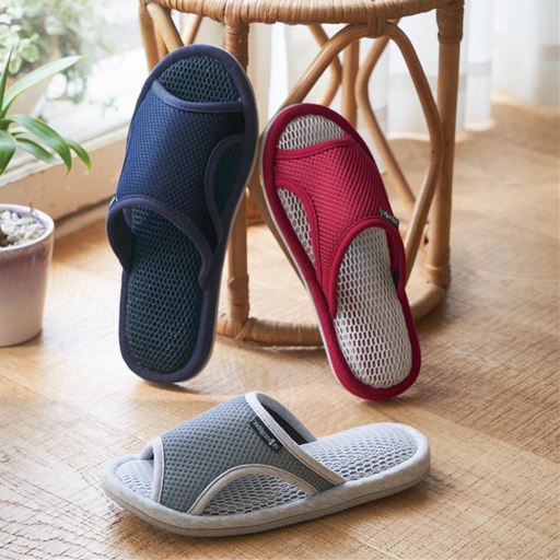 風が通る爽快メッシュスリッパ