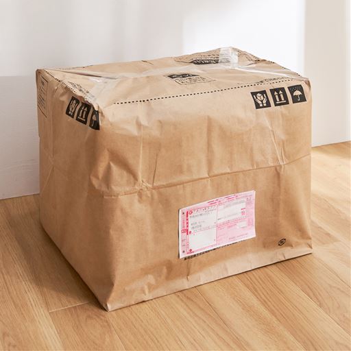 梱包したサイズは、3辺の合計が140cm以下とし重さは20kgまでに限ります。<br>袋の口が開かないように、しっかりと貼り付けしてください。<br>※上限まで入れた場合は、入れた物をギュッと押し込んでいただくと、閉じやすくなります。