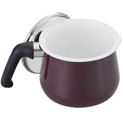 (2)ガーネット<br>思わず飾っておきたくなる美しさ。<br>鍋の内側が白いので料理の調理加減が確認しやすく、美味しそうに見えます。