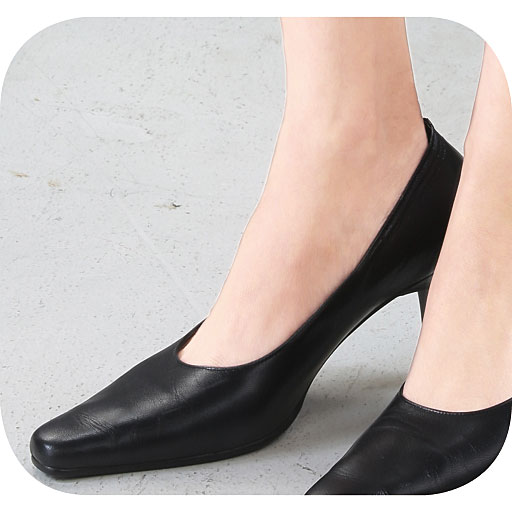 靴から見えにくい短めタイプ